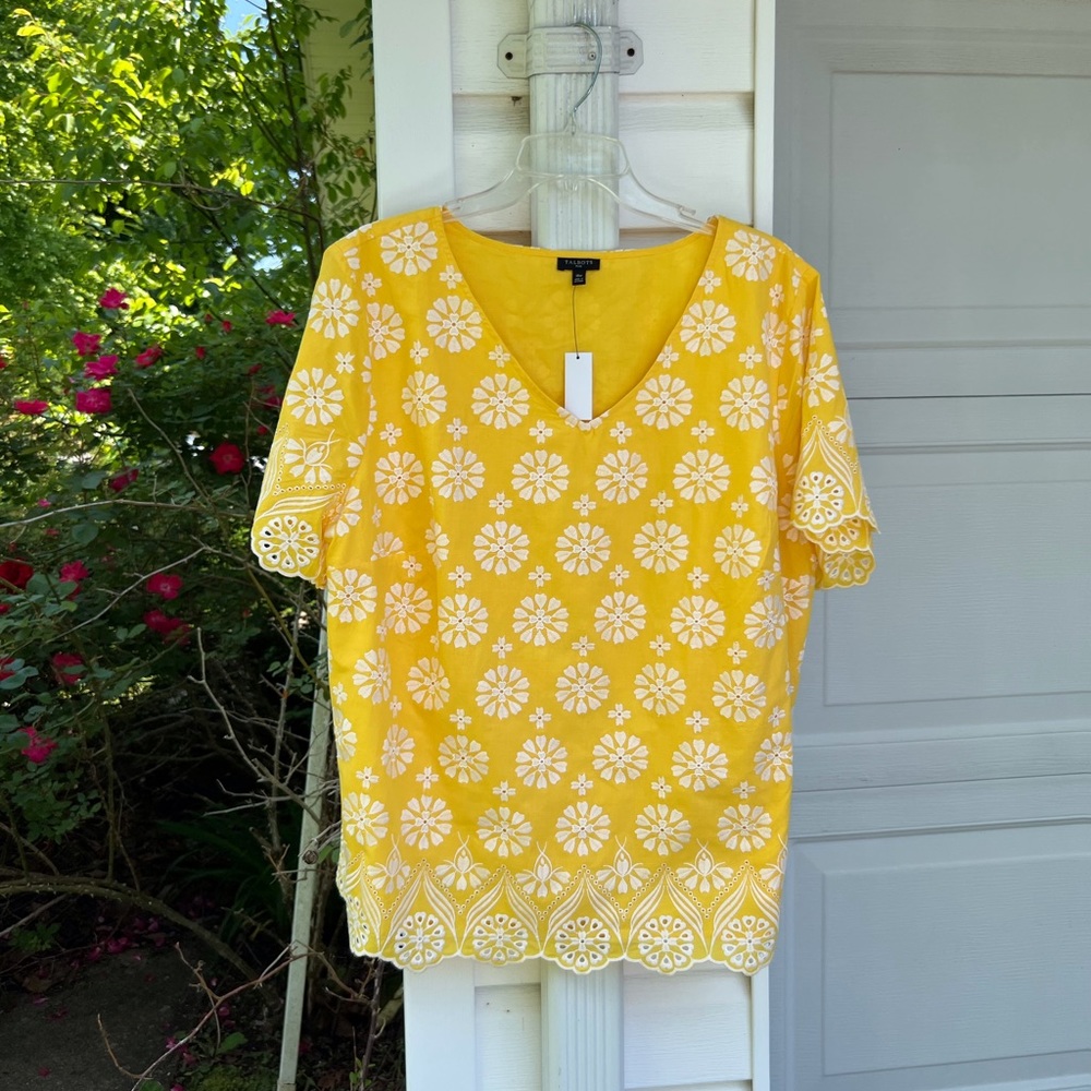 NWT Talbots Wow! Gorgeous Yellow White Floral Embroidery Short Sleeve Cotton